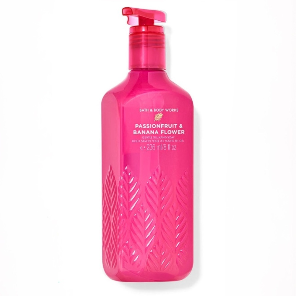 LAST ONE! NWT Bath & Body Works Passionfruit Banana Flower Gentle Gel Hand Soap